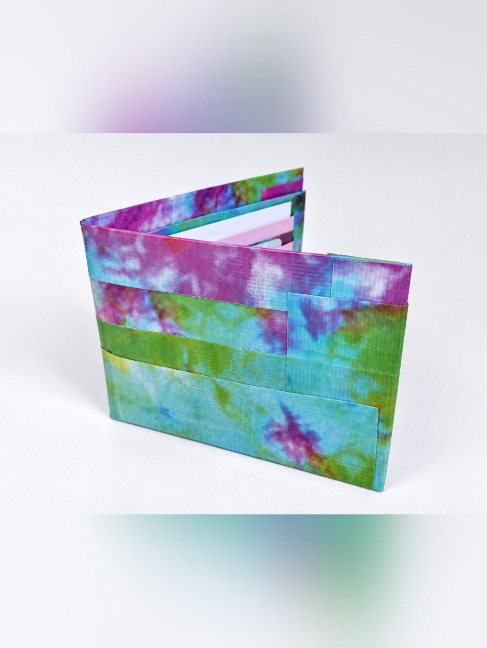 Handmade Duct Tape Wallets – Colors & Designs